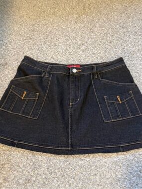 VTG Y2K Style Y Denim Mini Skirt with Front Patch Pockets SZ US 12